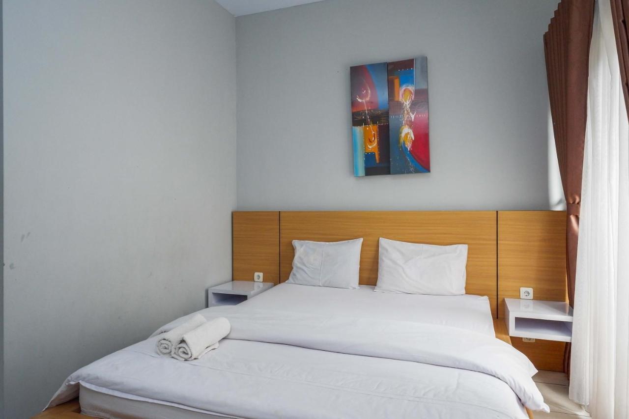 Sans Hotel Absari Yogyakarta Jarakan Экстерьер фото