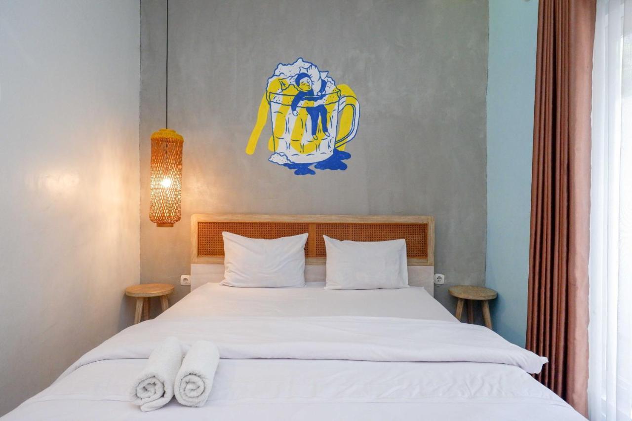 Sans Hotel Absari Yogyakarta Jarakan Экстерьер фото